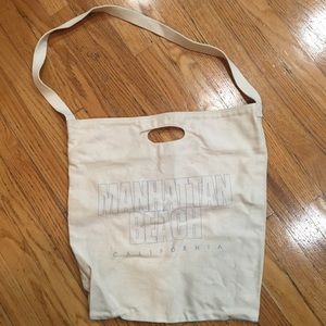 Manhattan Beach tote bag